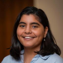 Pasfoto van Iva Ozsen