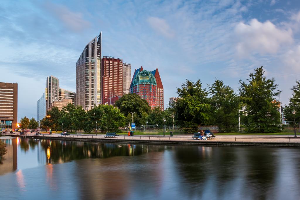 Foto groen en blauw in de stad